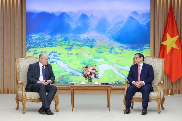PM hails Vietnam – Poland cooperative relations